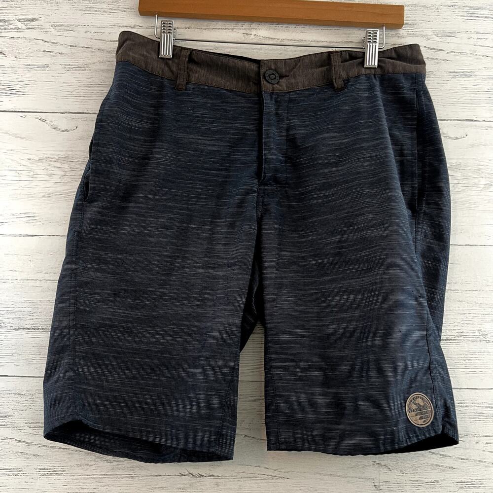 HippyTree Hybrid Style Moisture Wick Board Shorts Size 32